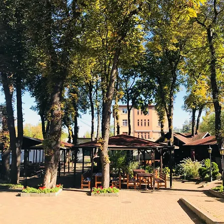 Hotell Branik 3*