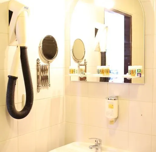 Branik Hotel 3*